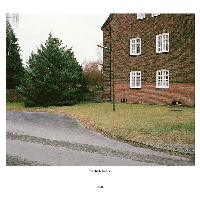 The Milk Factory - Aula